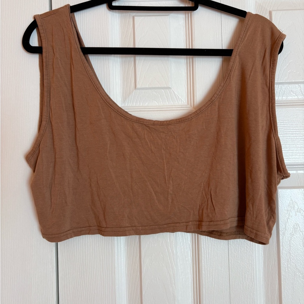 PrettyLittleThing Brown Sleeveless Crop Top